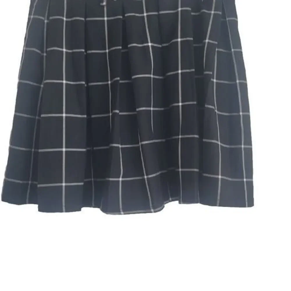Hot Topic Black White Window Pane Stretch Pleated Mini SKIRT In LARGE
